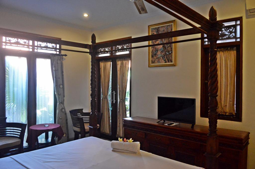 Yulia 2 Homestay Sanur Eksteriør billede