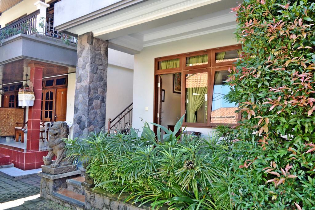 Yulia 2 Homestay Sanur Eksteriør billede