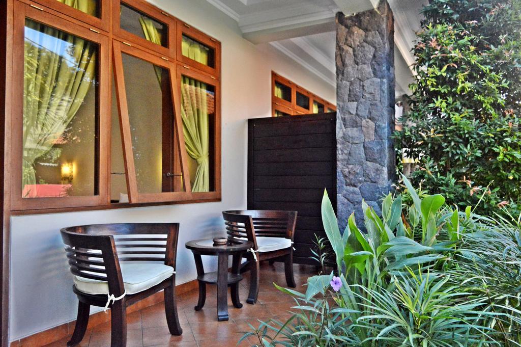 Yulia 2 Homestay Sanur Eksteriør billede
