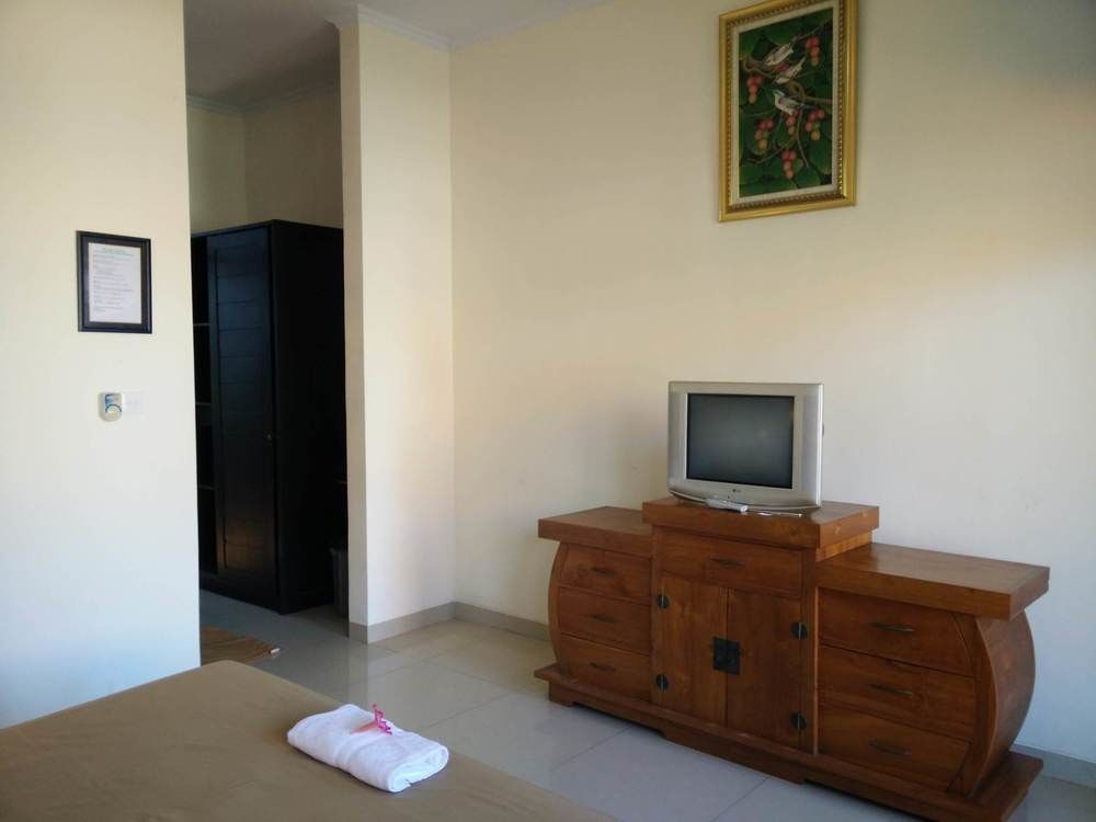 Yulia 2 Homestay Sanur Eksteriør billede
